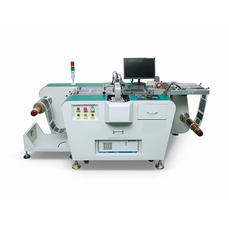 R2R Dual-Head CCD Hole Punching Machine for Heat Transfer Label 350mm Wide ±0.015mm Precision